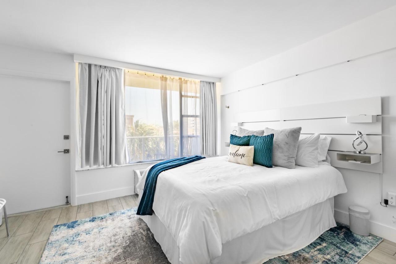 Ferienwohnung Newly Renovated Oceanfront Studio W/ Balcony - Daytona Beach Exterior foto