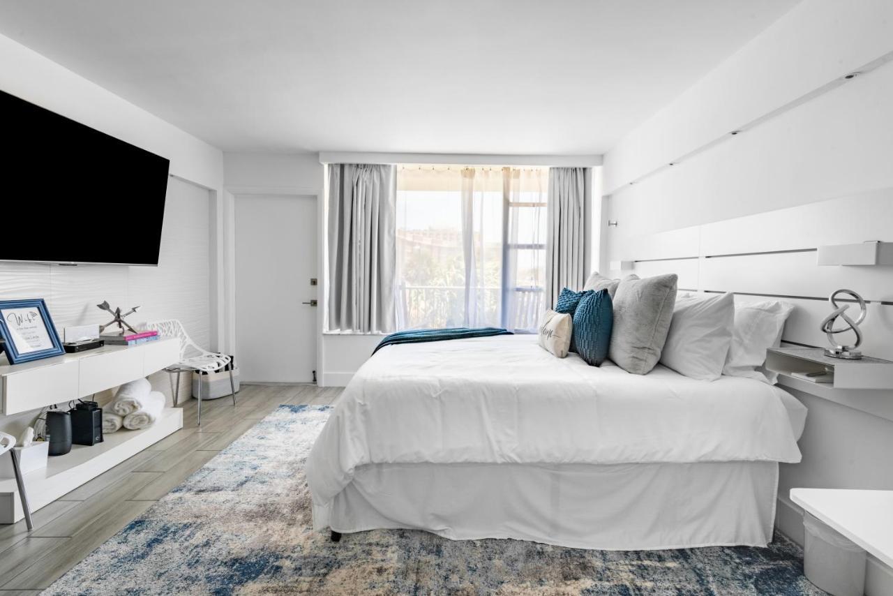 Ferienwohnung Newly Renovated Oceanfront Studio W/ Balcony - Daytona Beach Exterior foto