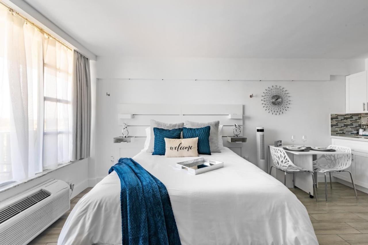 Ferienwohnung Newly Renovated Oceanfront Studio W/ Balcony - Daytona Beach Exterior foto