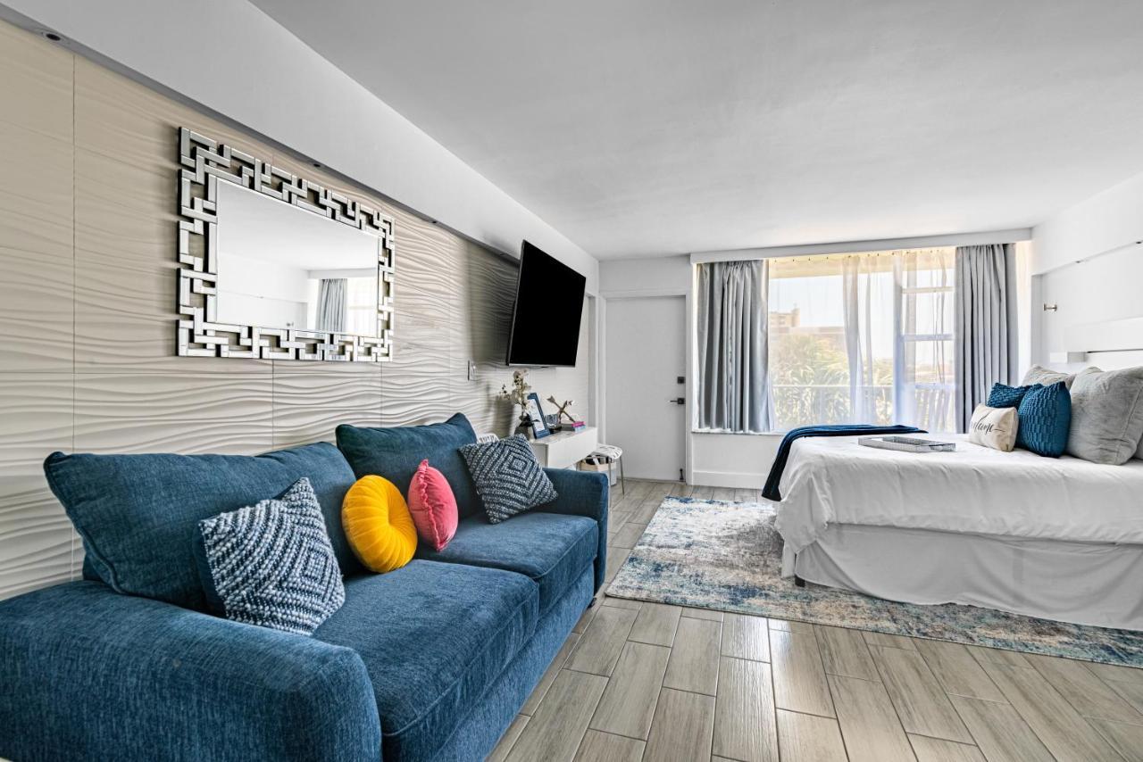 Ferienwohnung Newly Renovated Oceanfront Studio W/ Balcony - Daytona Beach Exterior foto